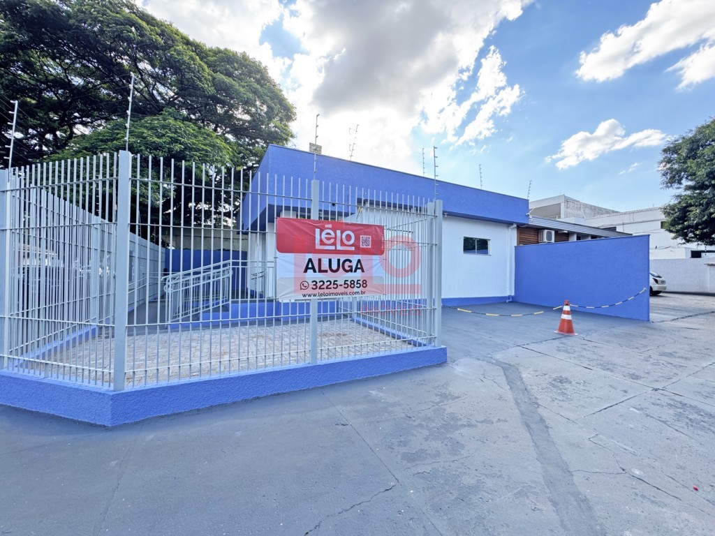 Sala Comercial para locacao no Zona 04 em Maringa com 205,45m² por R$ 6.000,00