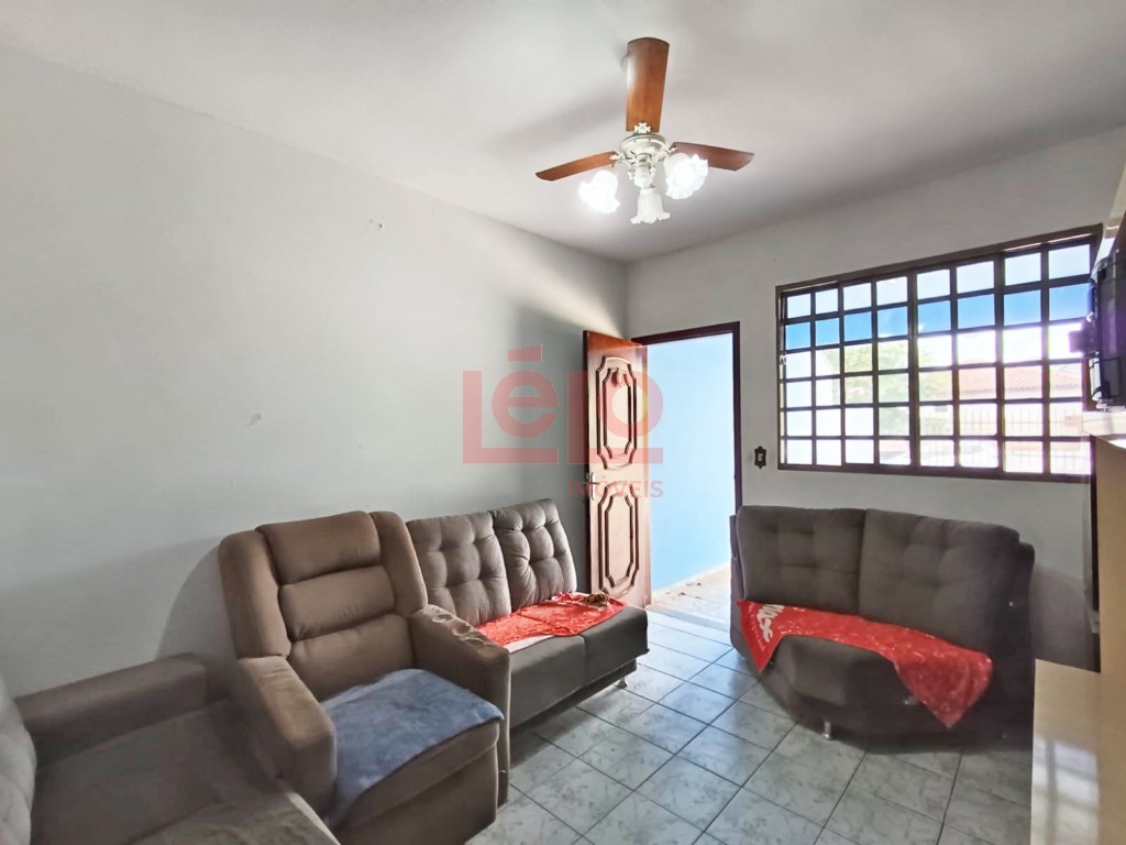 Casa Residencial para venda no Parque das Grevileas 3a Parte em Maringa com 213,67m² por R$ 399.000,00