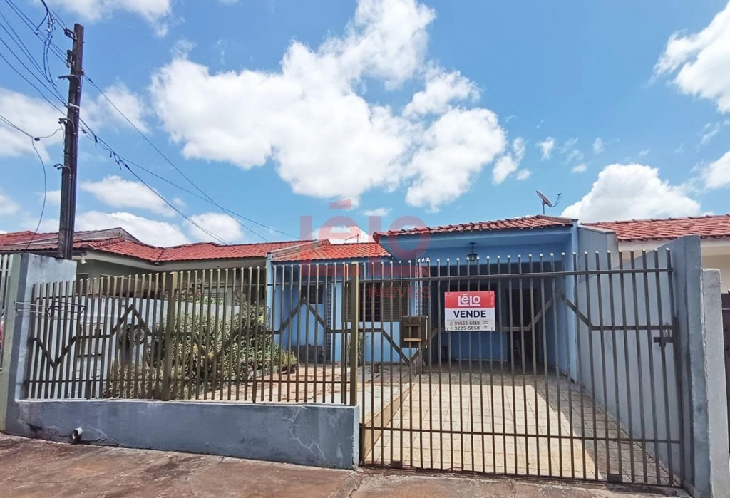 Casa Residencial para venda no Parque das Grevileas 3a Parte em Maringa com 213,67m² por R$ 399.000,00