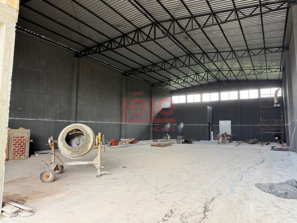 Barracão para locacao no Bom Jardim em Maringa com 380,97m² por R$ 8.000,00