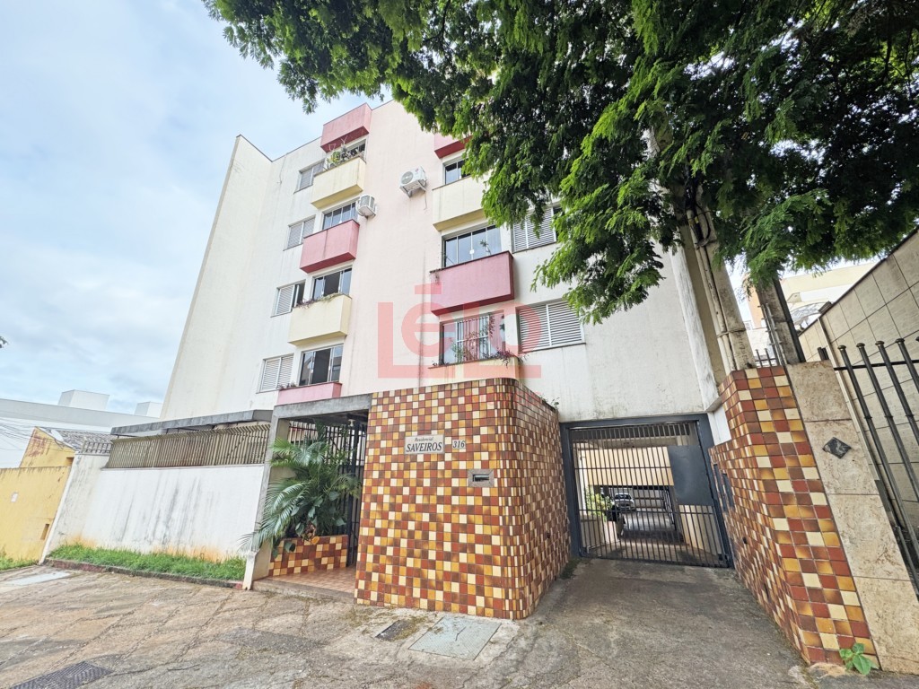 Apartamento para locacao no Zona 07 em Maringa com 76,2m² por R$ 1.300,00