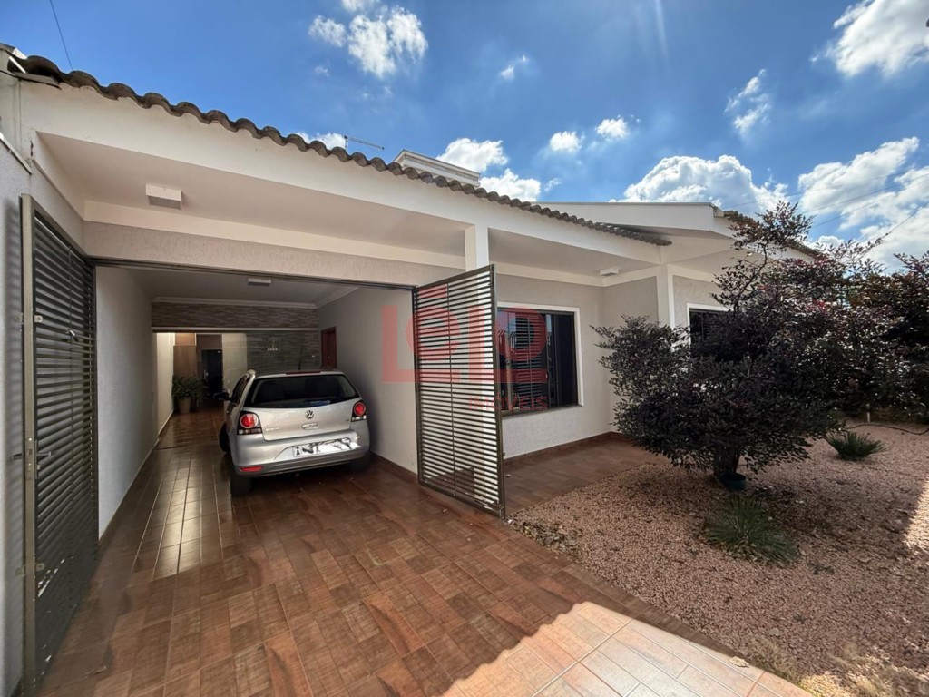 Casa Residencial para venda no Jardim Botanico em Maringa com 300m² por R$ 1.050.000,00