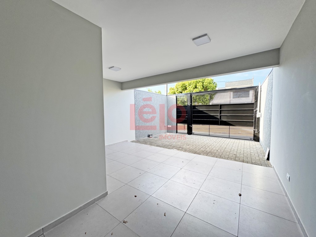 Casa Residencial para locacao no Jardim Aurora II em Sarandi com 99,71m² por R$ 2.000,00