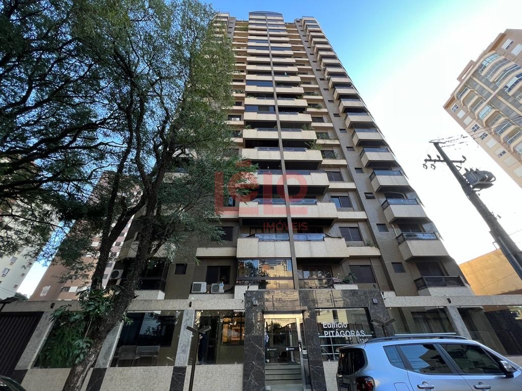 Apartamento para locacao no Zona 07 em Maringa com 184m² por R$ 2.800,00