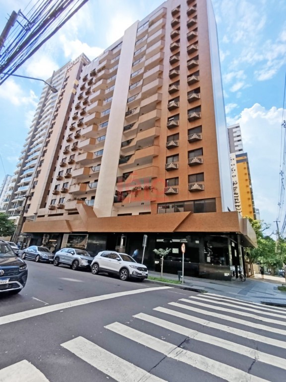 Apartamento para venda no Novo Centro em Maringa com 322m² por R$ 2.090.000,00