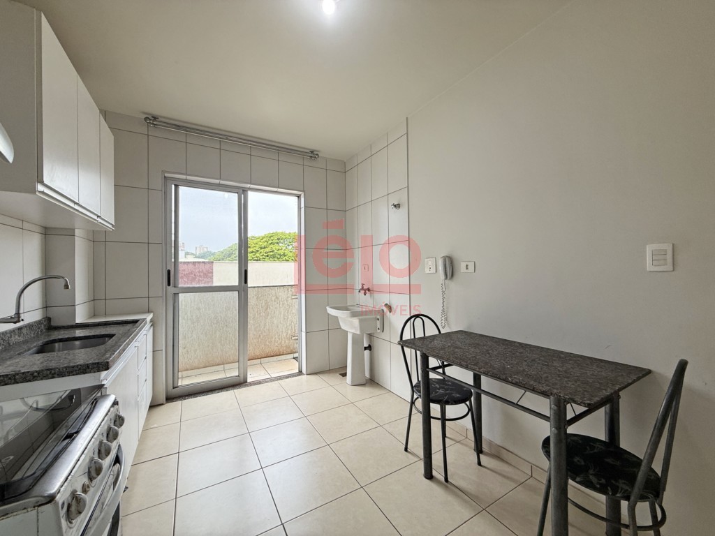 Apartamento para locacao no Zona 07 em Maringa com 63,37m² por R$ 1.300,00