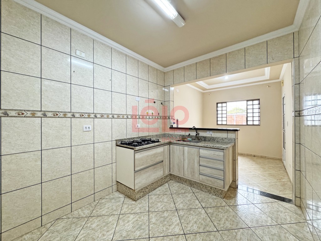 Apartamento para locacao no Zona 07 em Maringa com 90m² por R$ 1.900,00