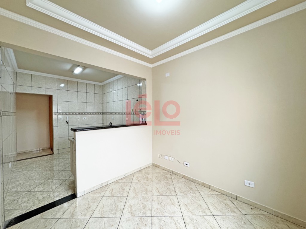 Apartamento para locacao no Zona 07 em Maringa com 90m² por R$ 1.900,00