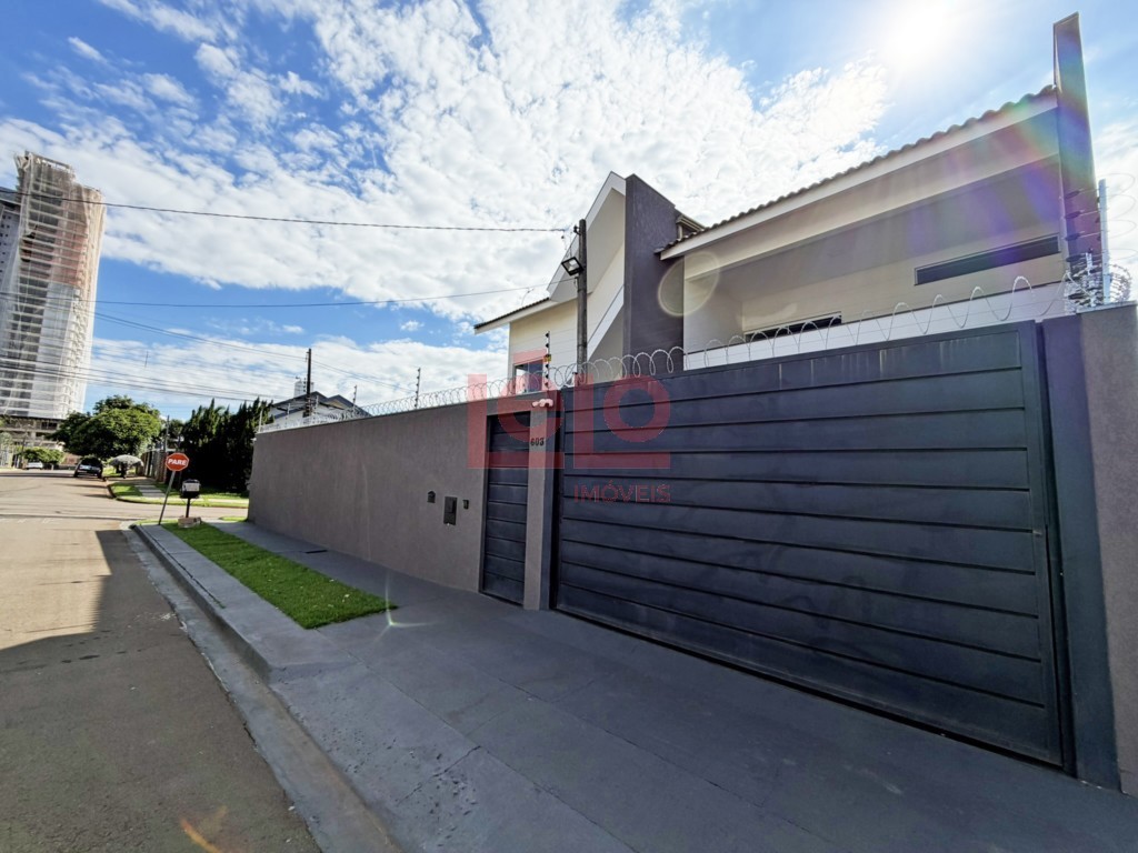 Casa Residencial para venda no Cidade Moncoes em Maringa com 450m² por R$ 1.780.000,00