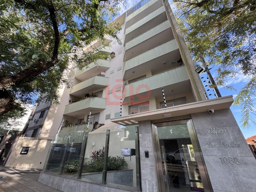 Apartamento para locacao no Zona 07 em Maringa com 174m² por R$ 2.500,00