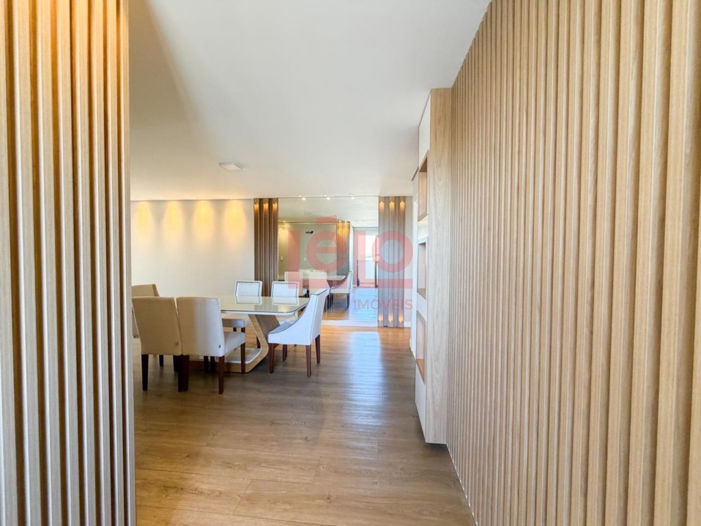 Apartamento para venda no Novo Centro em Maringa com 195m² por R$ 895.000,00