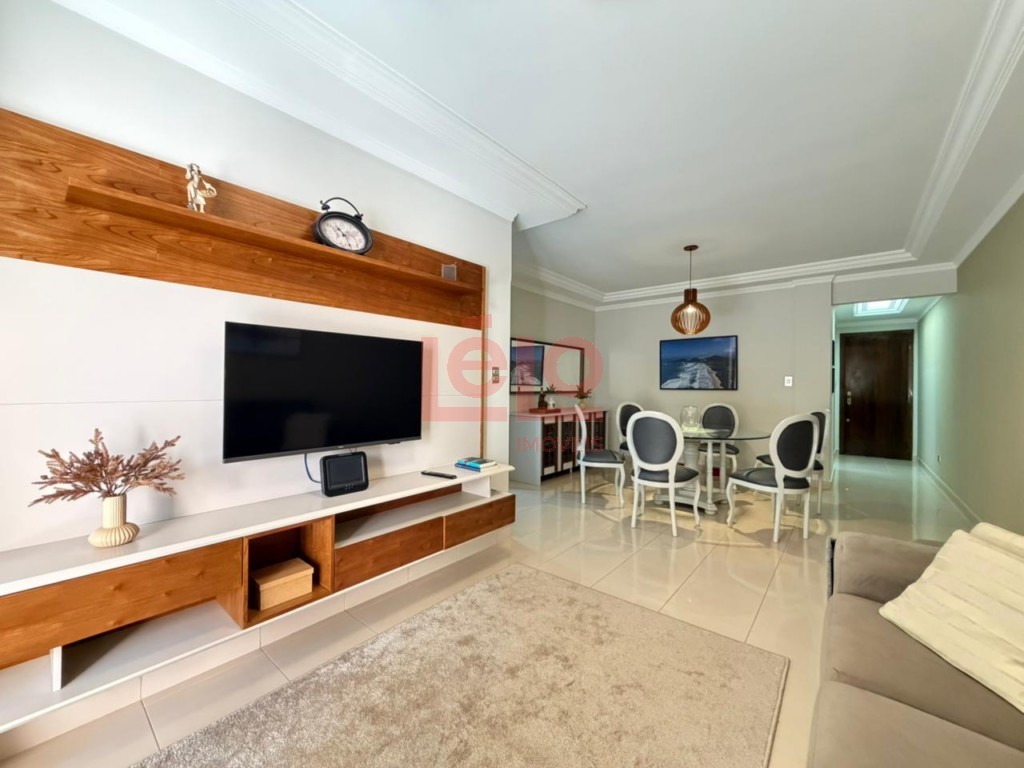 Apartamento para venda no Zona 01 em Maringa com 256m² por R$ 769.000,00