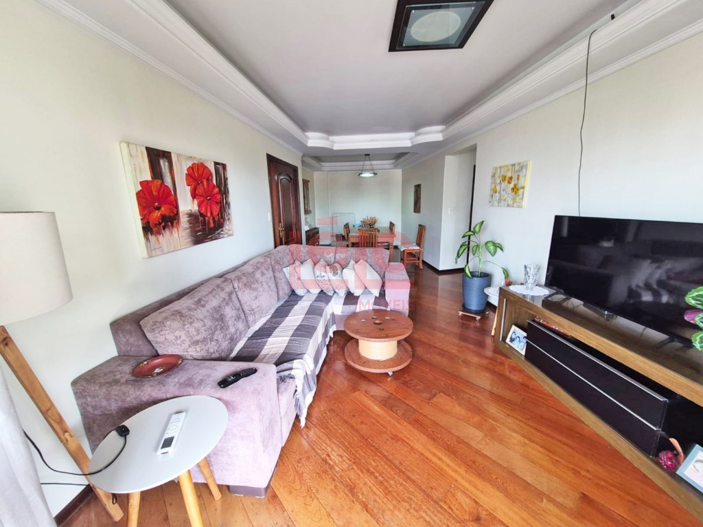 Apartamento para venda no Zona 07 em Maringa com 213,32m² por R$ 730.000,00