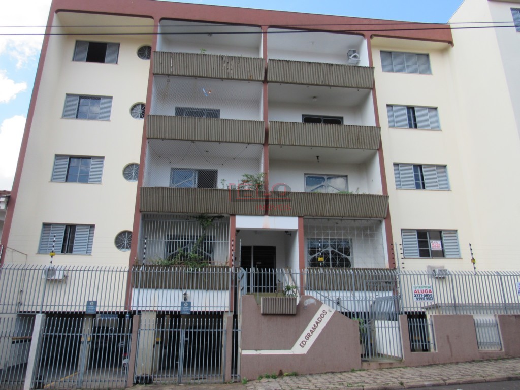 Apartamento para locacao no Zona 07 em Maringa com 136m² por R$ 1.400,00