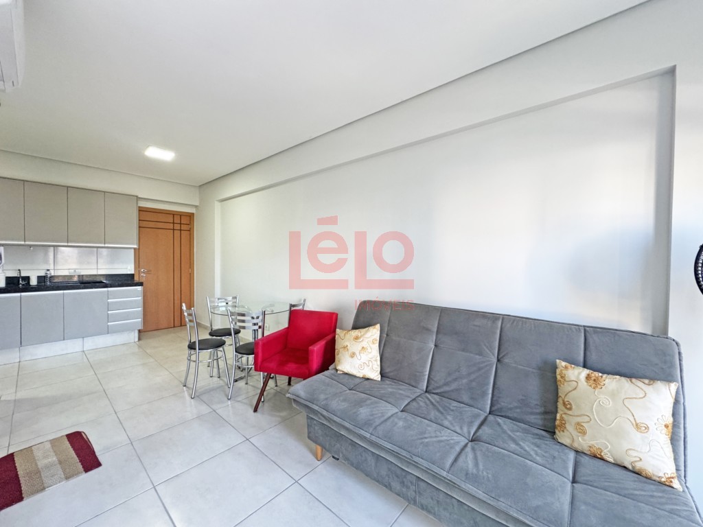 Apartamento para locacao no Novo Centro em Maringa com 52,58m² por R$ 1.900,00