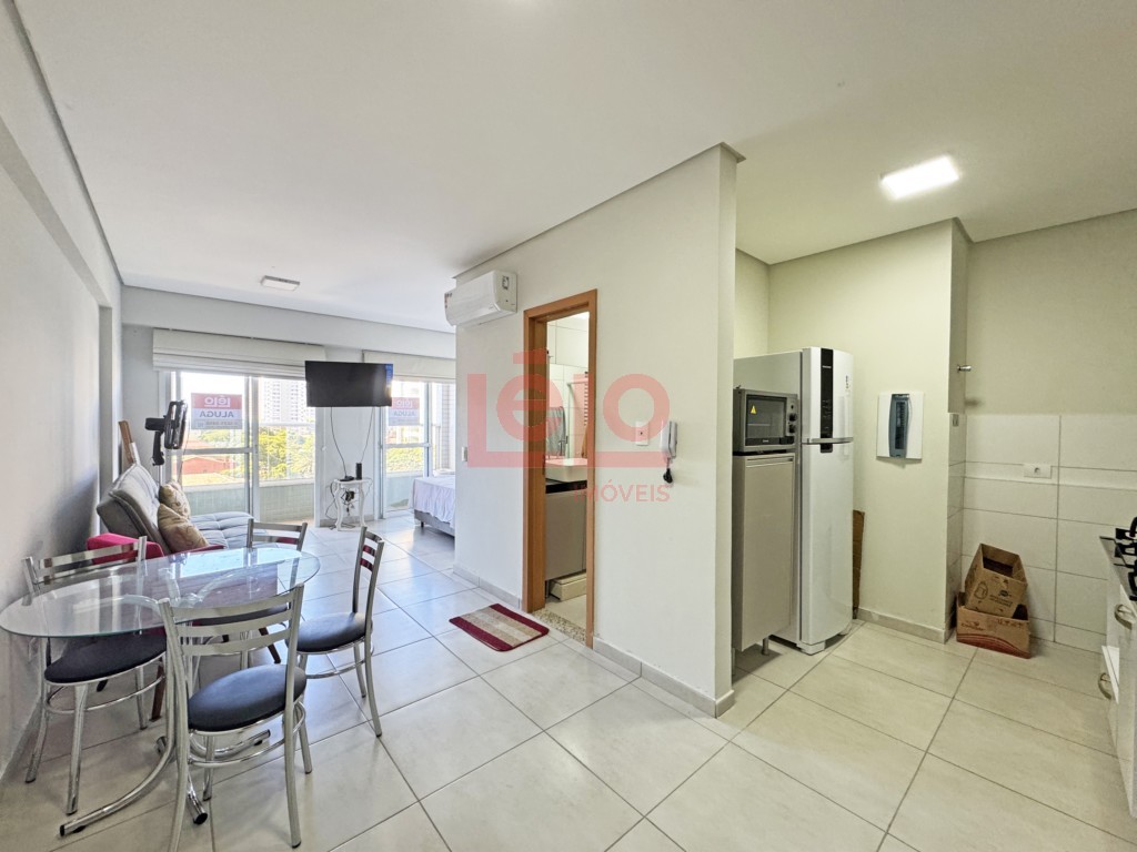 Apartamento para locacao no Novo Centro em Maringa com 52,58m² por R$ 1.900,00