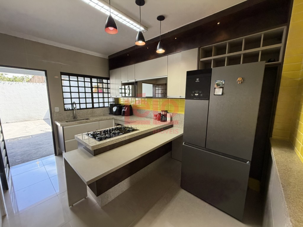 Casa Residencial para venda no Jardim Sao Clemente em Maringa com 150m² por R$ 370.000,00