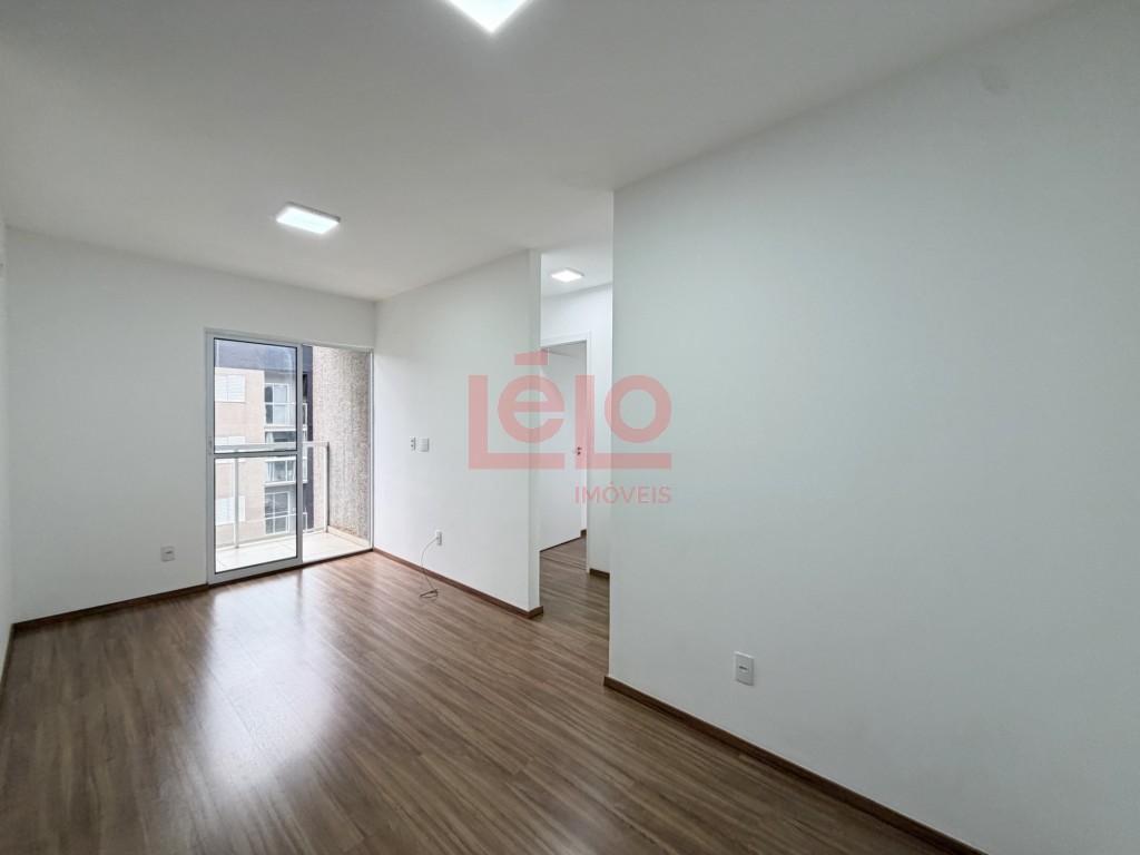 Apartamento para locacao no Parque Taruma em Maringa com 56,19m² por R$ 1.300,00
