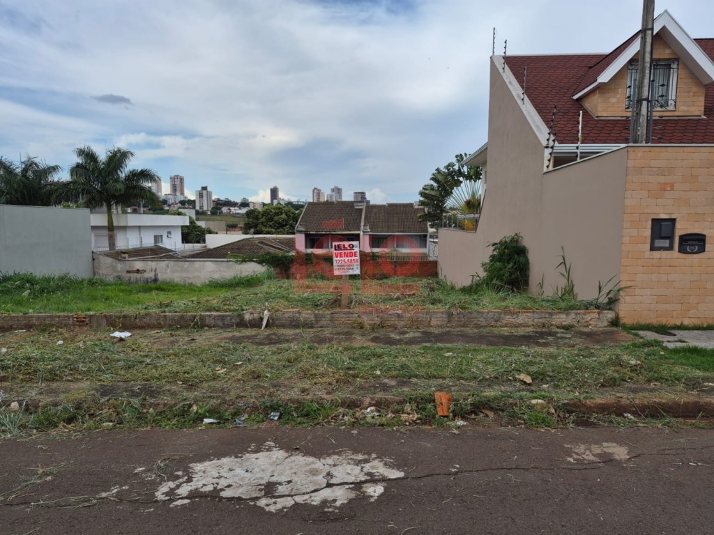 Terreno para venda no Cidade Moncoes em Maringa com 339,73m² por R$ 570.000,00