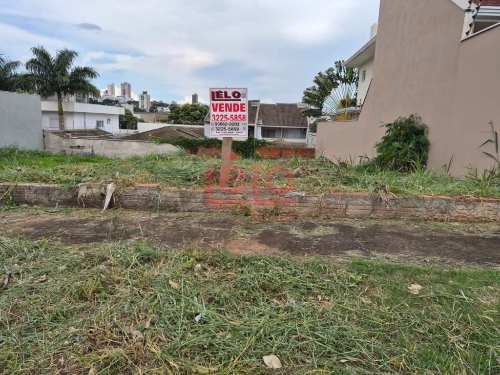 Terreno para venda no Cidade Moncoes em Maringa com 339,73m² por R$ 570.000,00
