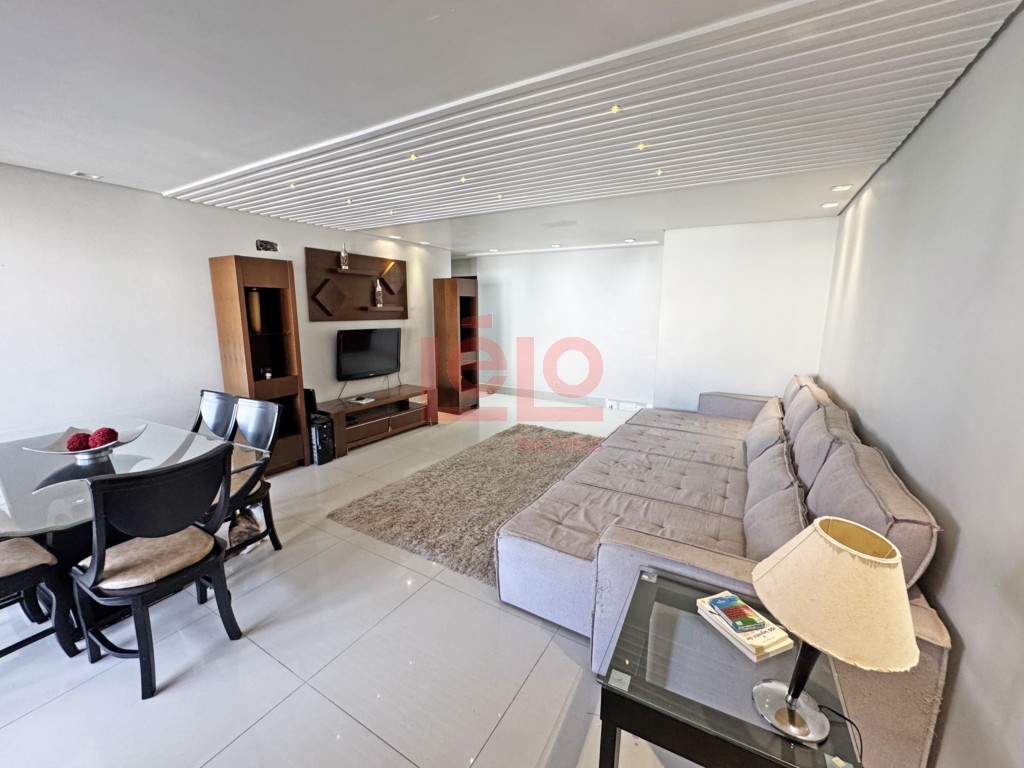 Apartamento para venda no Novo Centro em Maringa com 267,88m² por R$ 1.650.000,00