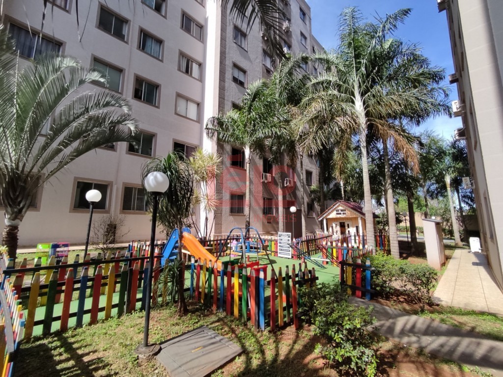 Apartamento para venda no Zona 06 em Maringa com 56,36m² por R$ 280.000,00