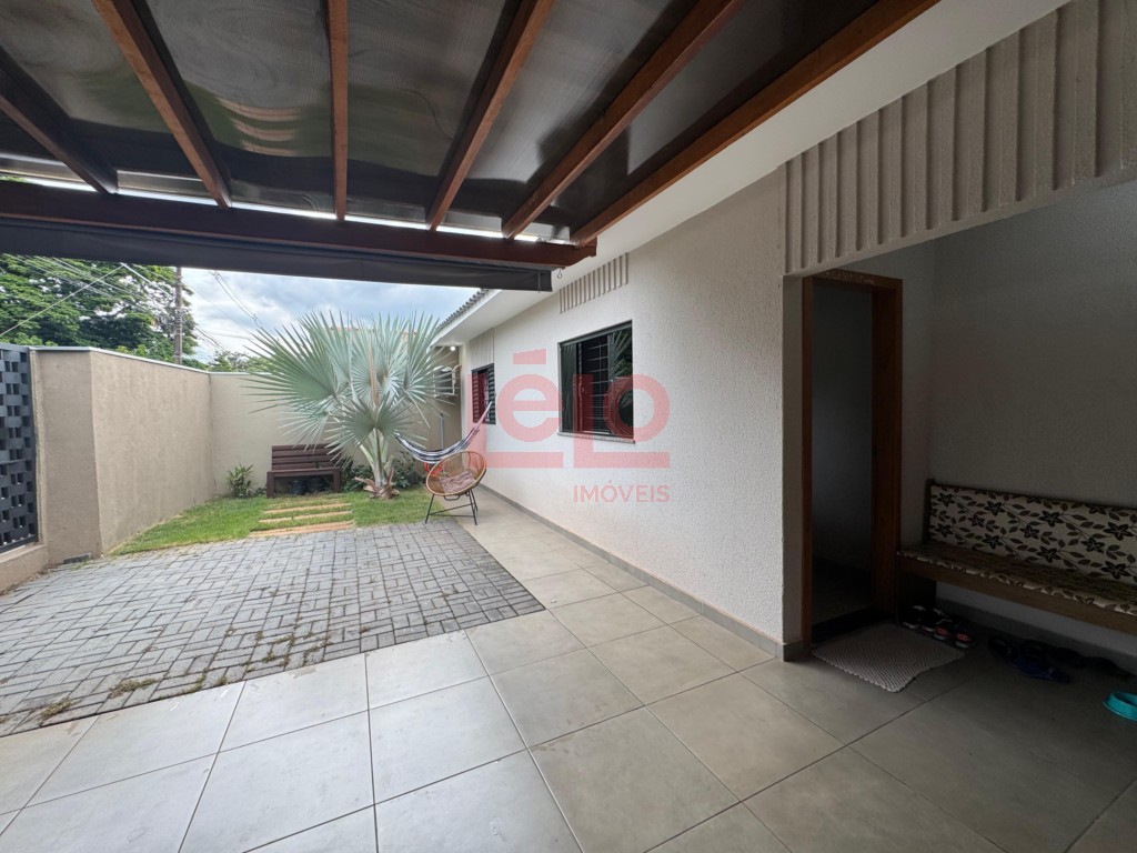 Casa Residencial para venda no Parque das Grevileas 3a Parte em Maringa com 118,35m² por R$ 295.000,00