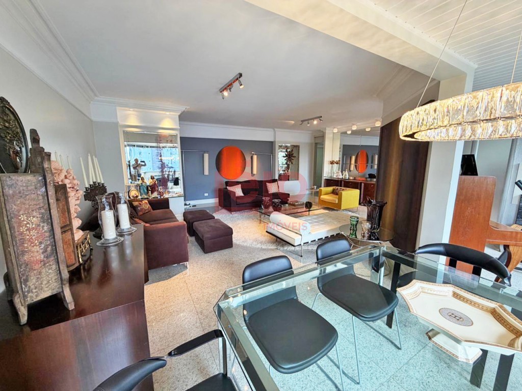 Apartamento para venda no Zona 01 em Maringa com 347,13m² por R$ 1.880.000,00