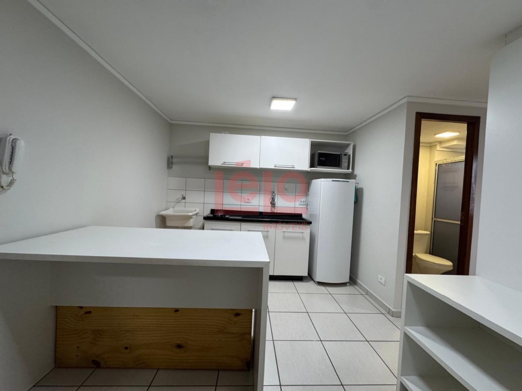 Apartamento para venda no Zona 07 em Maringa com 30m² por R$ 210.000,00