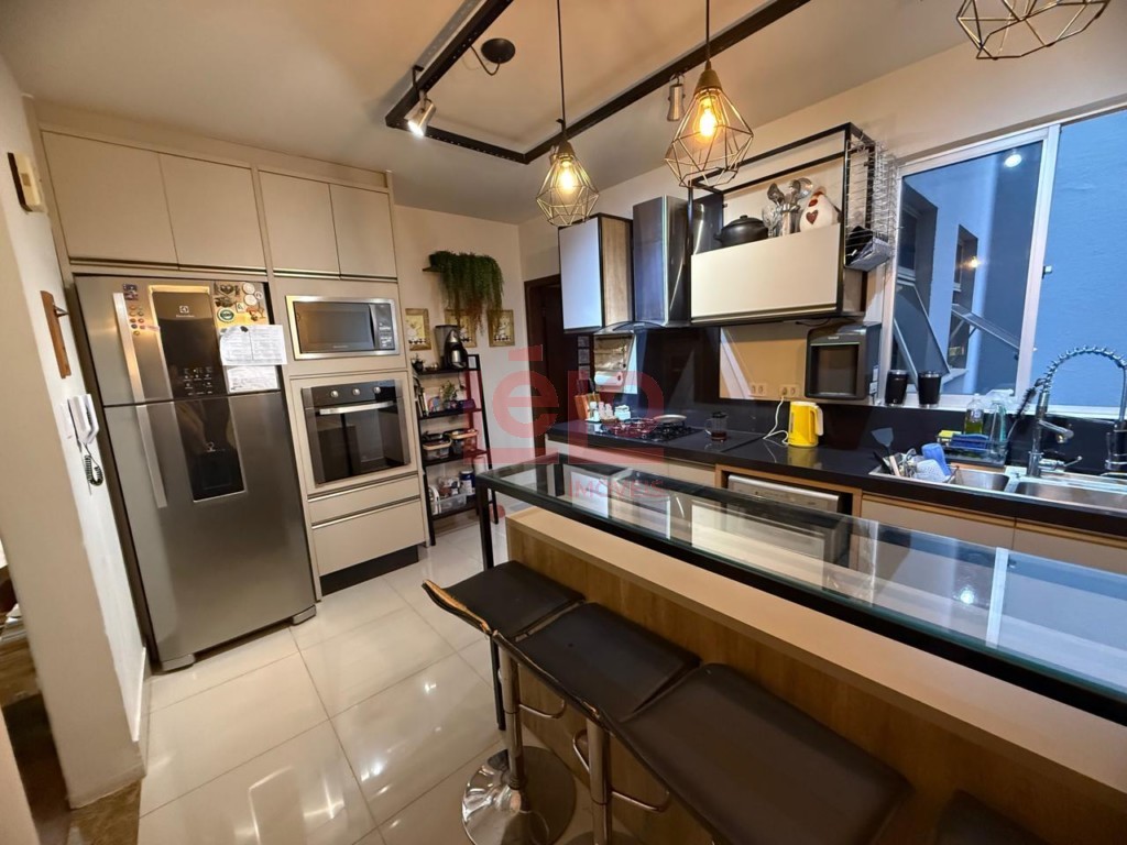 Apartamento para venda no Zona 07 em Maringa com 168,72m² por R$ 530.000,00