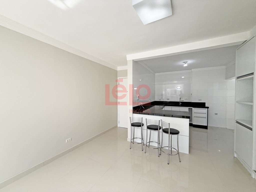 Apartamento para locacao no Jardim Novo Horizonte em Maringa com 125,38m² por R$ 2.300,00