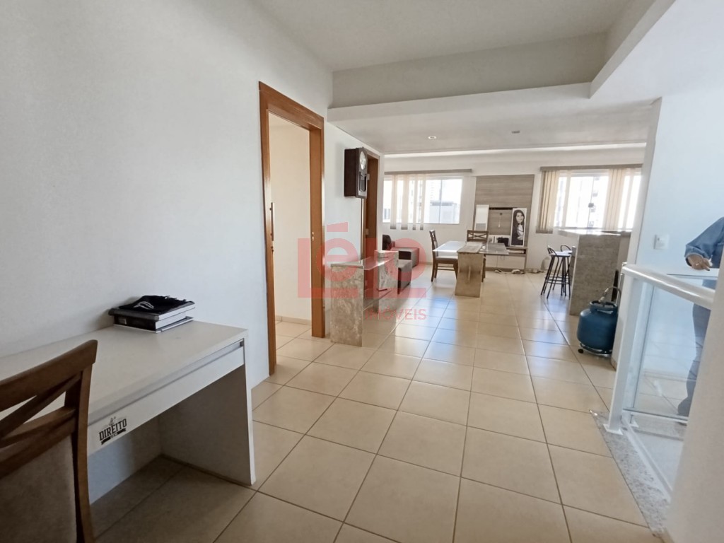 Apartamento para venda no Zona 07 em Maringa com 275,57m² por R$ 990.000,00
