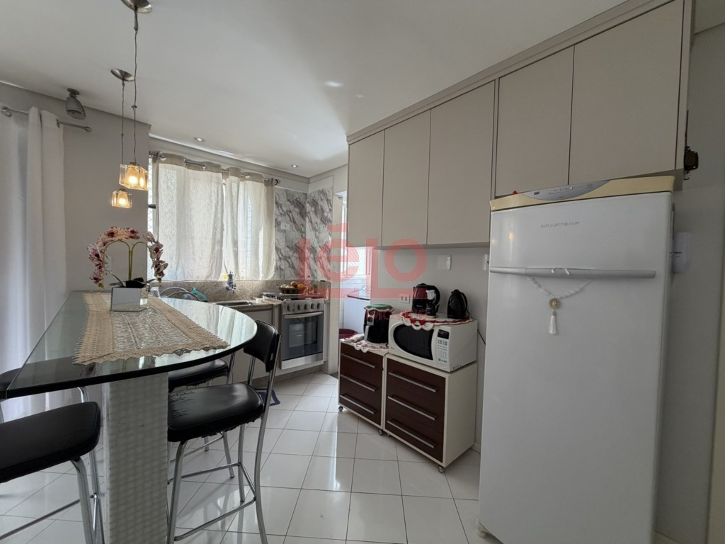 Apartamento para venda no Zona 07 em Maringa com 99,72m² por R$ 398.000,00
