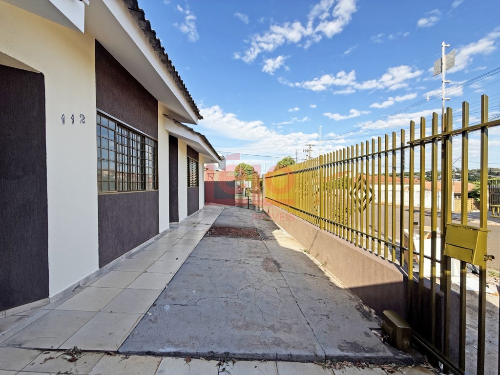 Casa Residencial para locacao no Jardim Oasis em Maringa com 99,94m² por R$ 2.200,00