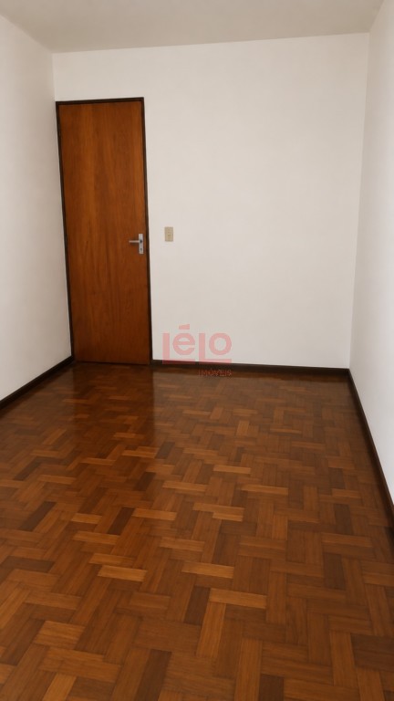 Apartamento para venda no Zona 07 em Maringa com 80,77m² por R$ 190.000,00