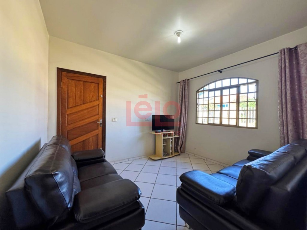 Casa Residencial para venda no Parque Hortencia em Maringa com 319,2m² por R$ 450.000,00