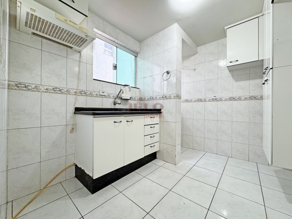 Apartamento para locacao no Vila Bosque em Maringa com 59m² por R$ 1.100,00
