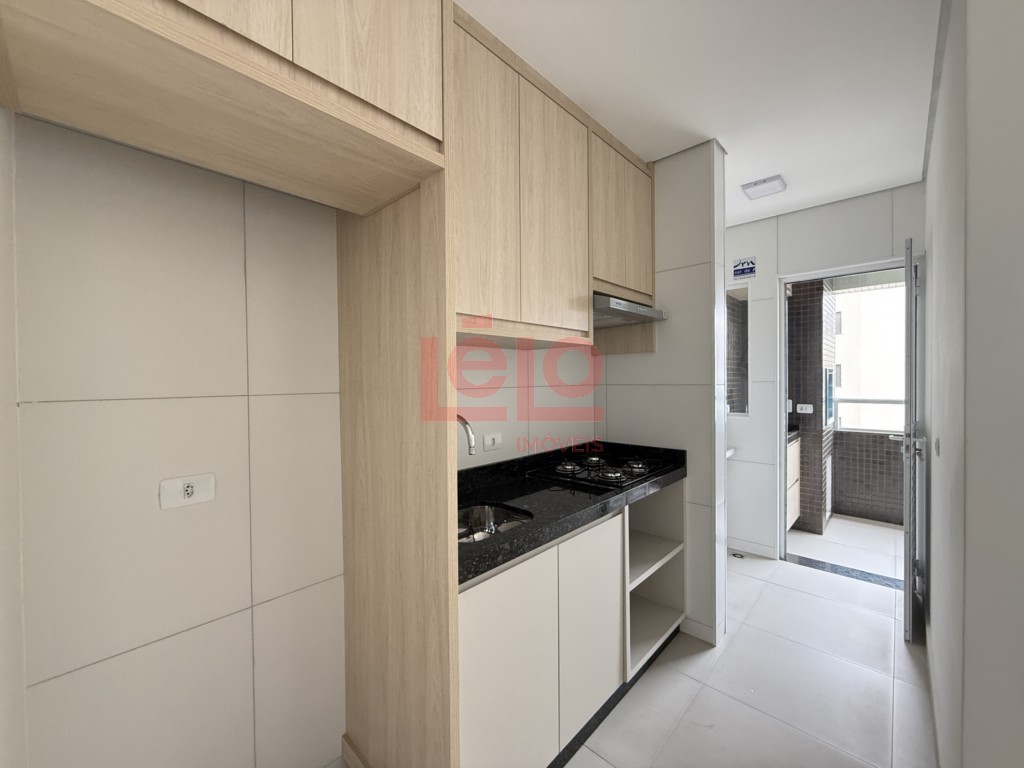 Apartamento para locacao no Zona 07 em Maringa com 106,54m² por R$ 2.500,00