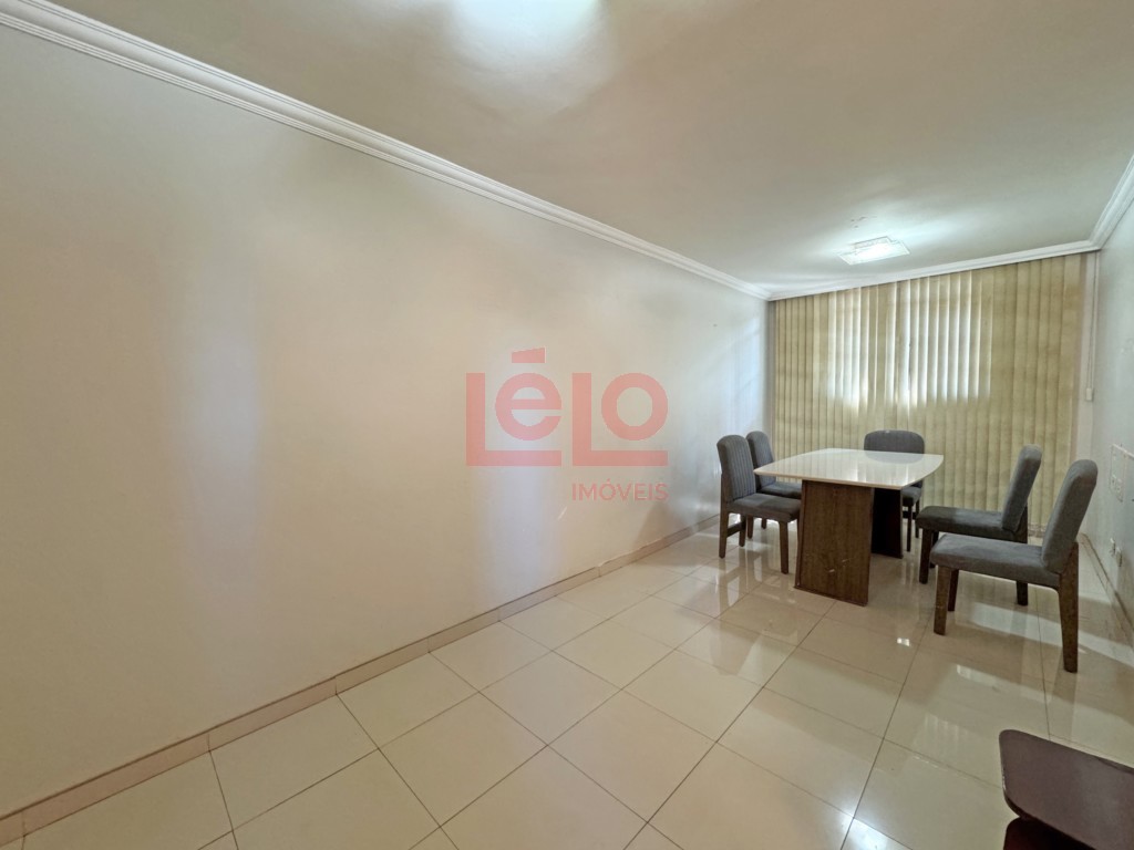 Apartamento para venda no Zona 07 em Maringa com 80,77m² por R$ 200.000,00
