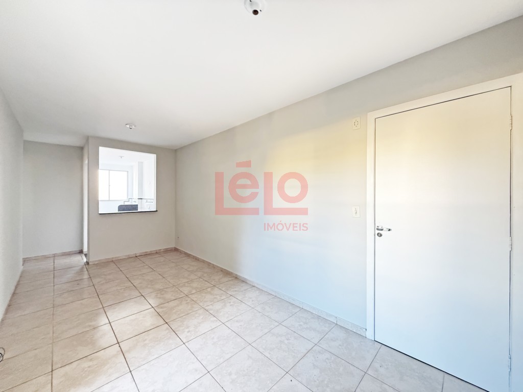 Apartamento para locacao no Vila Santo Antonio em Maringa com 96,41m² por R$ 1.300,00