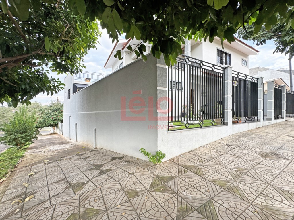 Sobrado para venda no Vila Morangueira em Maringa com 226,28m² por R$ 900.000,00