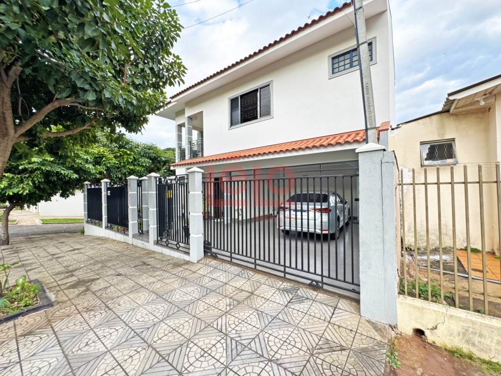 Sobrado para venda no Vila Morangueira em Maringa com 226,28m² por R$ 900.000,00