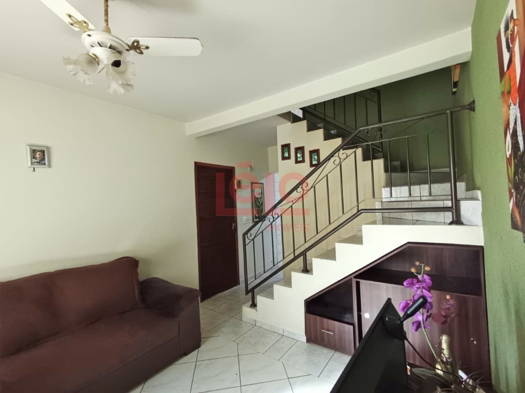 Sobrado para venda no Jardim Santa Helena em Maringa com 150,15m² por R$ 580.000,00