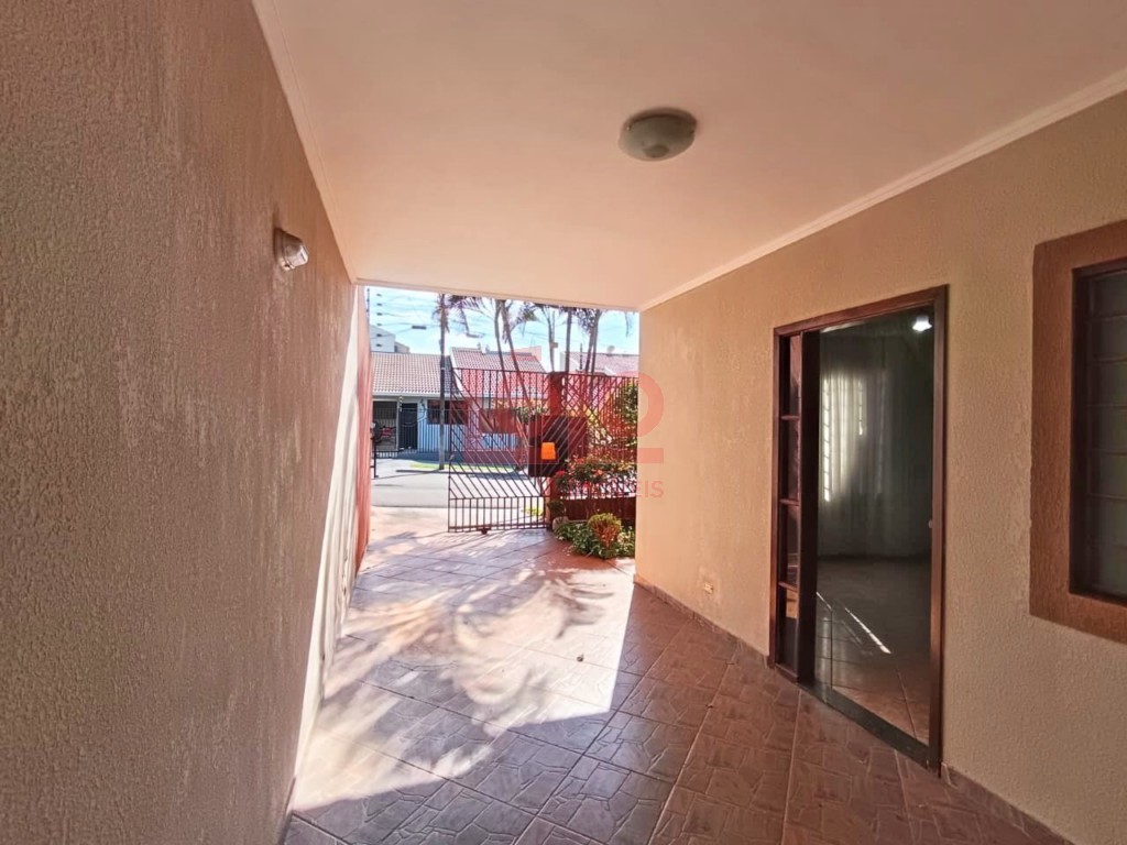 Sobrado para venda no Jardim Santa Helena em Maringa com 150,15m² por R$ 550.000,00
