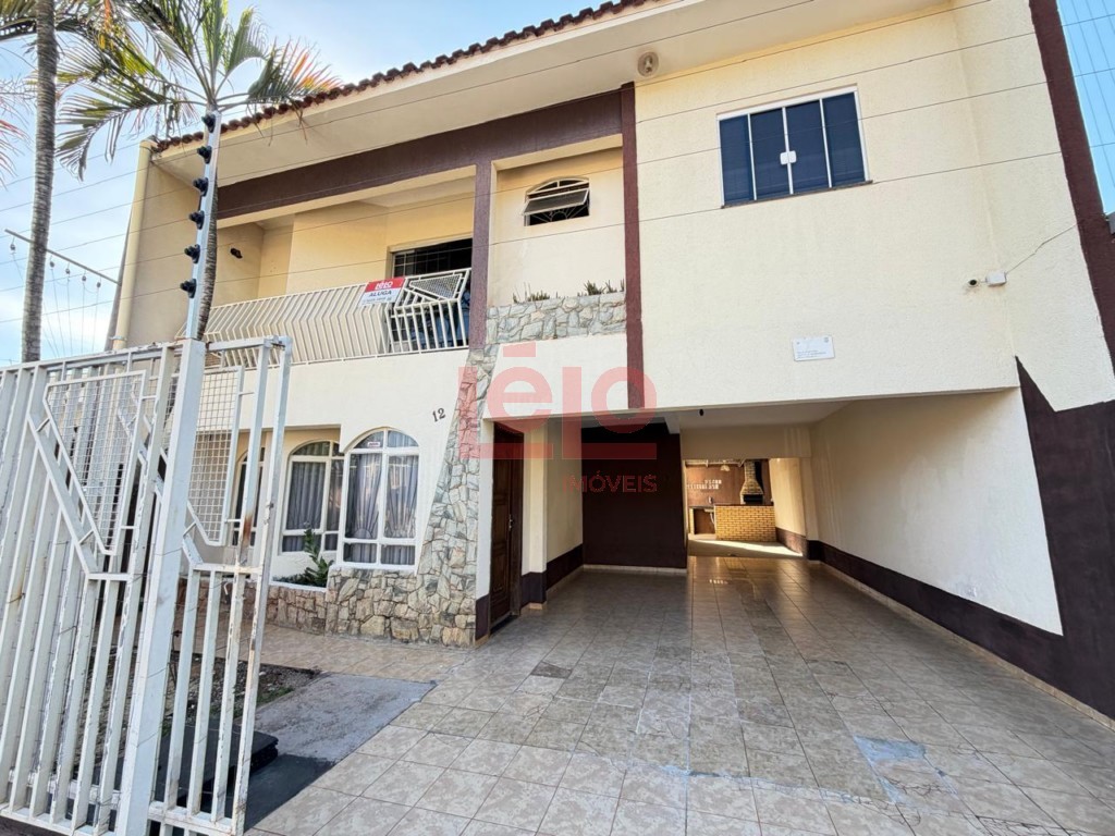 Sobrado para locacao no Jardim Vitoria em Maringa com 158,71m² por R$ 2.800,00