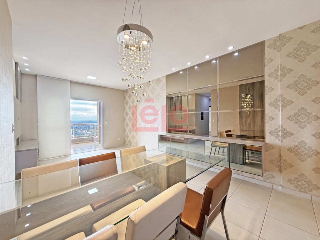 Apartamento para locacao no Zona 07 em Maringa com 142,44m² por R$ 3.800,00
