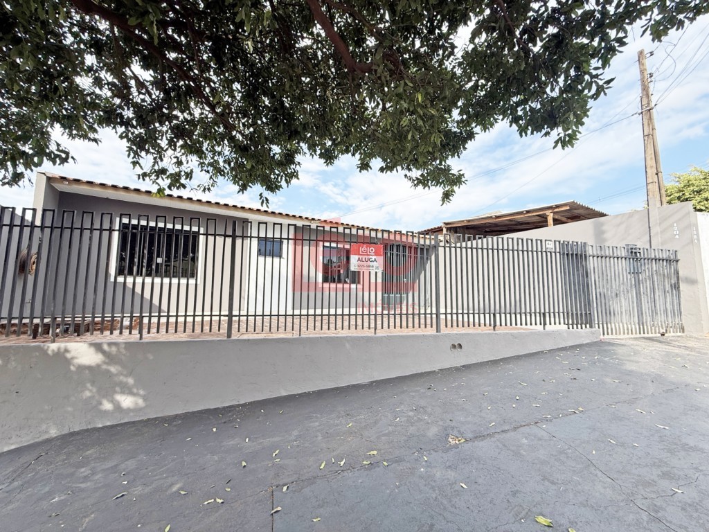 Casa Residencial para locacao no Parque Industrial Bandeirantes em Maringa com 73,84m² por R$ 1.700,00