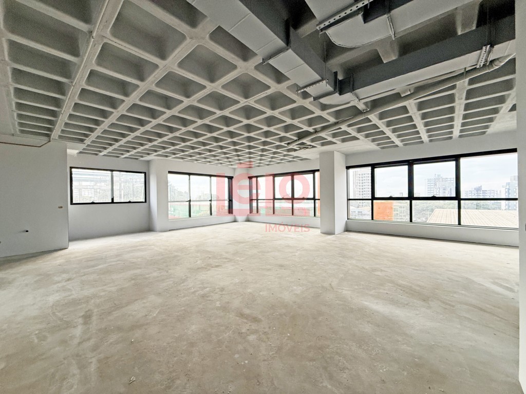 Sala Comercial para locacao no Zona Armazem em Maringa com 253,72m² por R$ 22.834,80