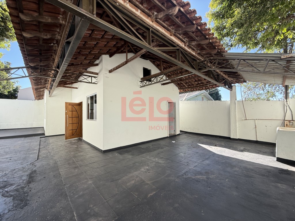Casa Residencial para locacao no Jardim Universo em Maringa com 69,84m² por R$ 1.400,00