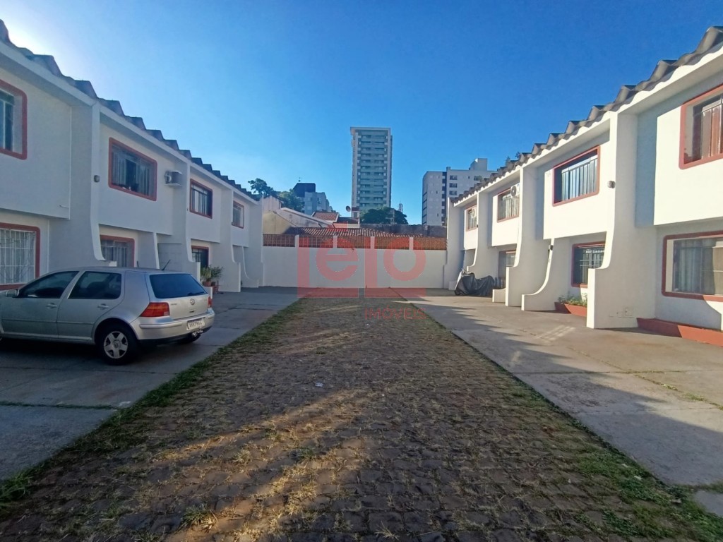 Sobrado para venda no Jardim Cerro Azul em Maringa com 67,85m² por R$ 310.000,00